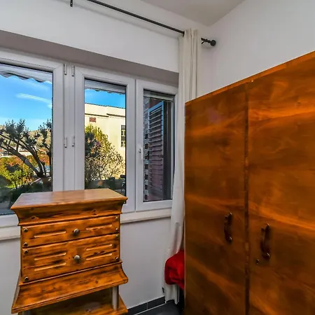 Cicko Apartment *